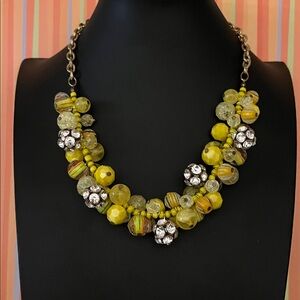 Pale yellow cha cha necklace faceted glass and acrylic beads gold tone chain